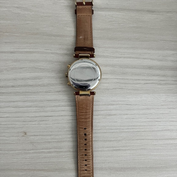 Michael Kors Women’s Watch - Picture 4 of 4